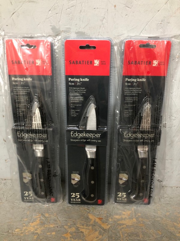 Lot 93  
            Nottingham SR6 - Collection Only 

                
3 X SABATIER EDGEKEEPER PARING KNIVES (18+ ID MAY BE REQUIRED - COLLECTION ONLY)