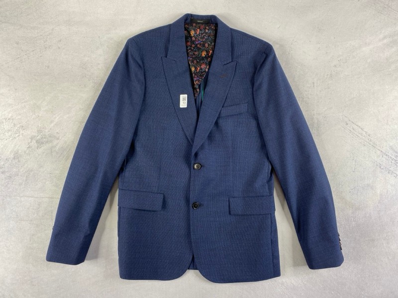 Lot 13  
            Nottingham Prem - Delivery Only 

                
PAUL SMITH MENS BUTTON JACKET.SIZE 38 MADE FROM 100% WOOL