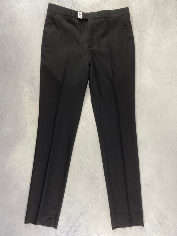 Lot 154  
            Nottingham Prem - Delivery Only 

                
PAUL SMITH MENS TROUSER. SIZE 38/6R MADE FROM 100% WOOL