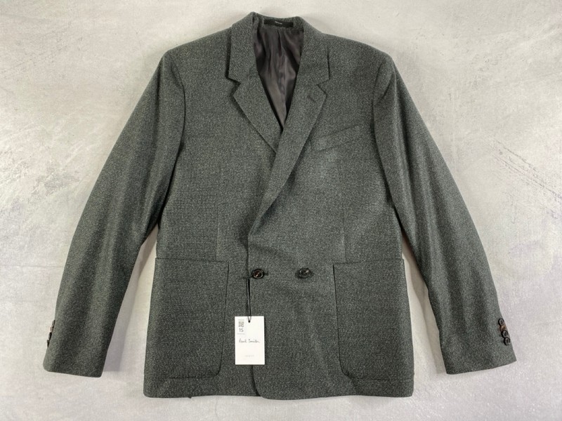 Lot 15  
            Nottingham Prem - Delivery Only 

                
PAUL SMITH MENS BUTTON JACKET.SIZE 38R/48R MADE FROM 100% WOOL