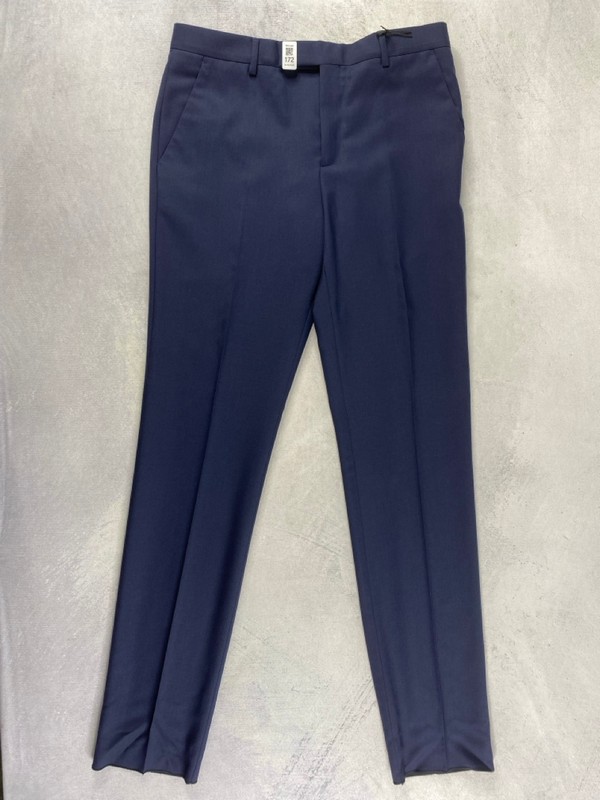 Lot 172  
            Nottingham Prem - Delivery Only 

                
PAUL SMITH MENS TROUSER. SIZE 38/6R MADE FROM 100% WOOL