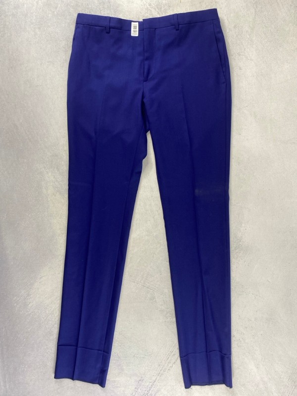Lot 181  
            Nottingham Prem - Delivery Only 

                
PAUL SMITH MENS TROUSER. SIZE 38/6R MADE FROM 100% WOOL