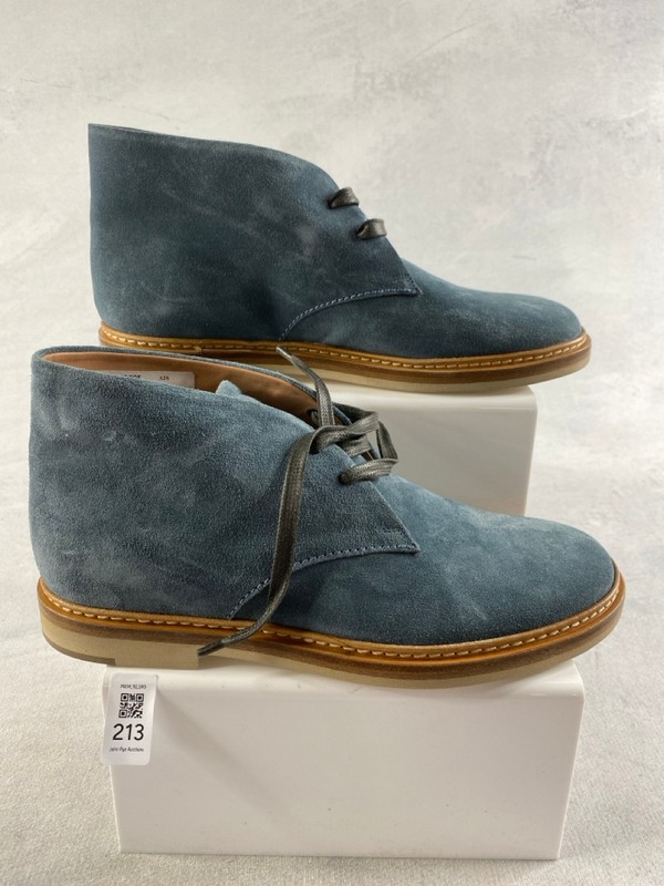 Lot 213  
            Nottingham Prem - Delivery Only 

                
PAUL SMITH MENS SHOES IN SUEDE SIZE 8