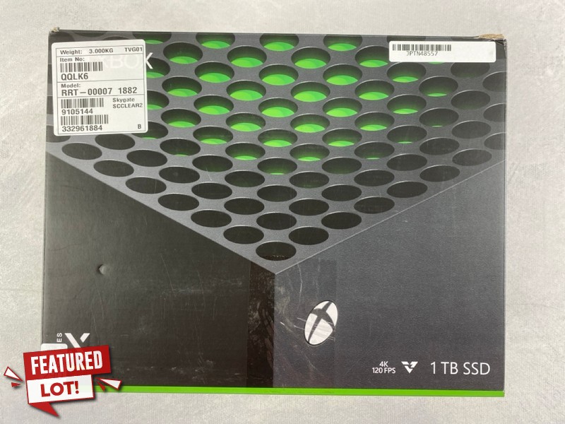 Lot 290  
            Nottingham Prem - Delivery Only 

                
MICROSOFT XBOX SERIES X (1TB) GAME CONSOLE IN BLACK: MODEL NO 1882 (WITH BOX REMO...