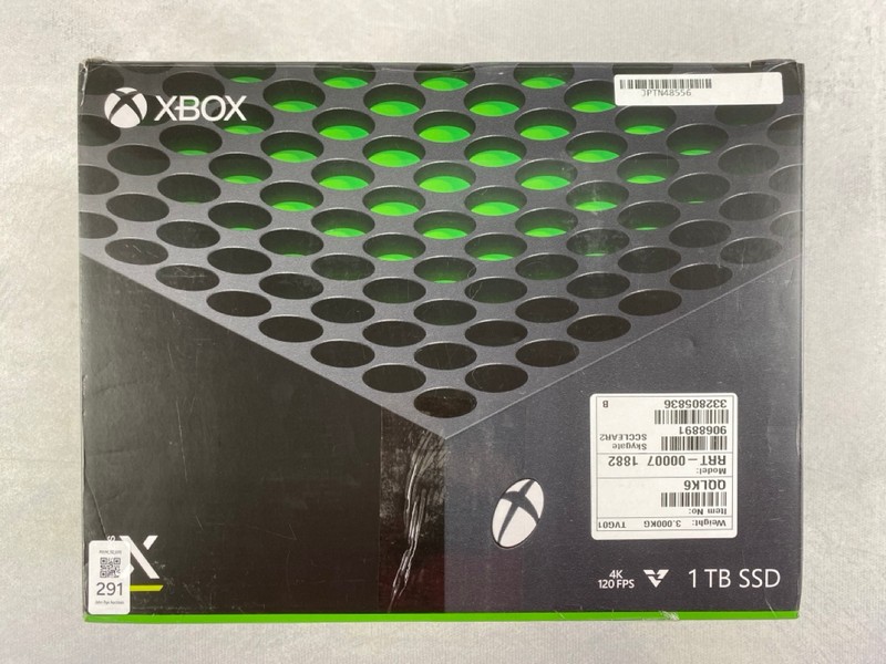 Lot 291  
            Nottingham Prem - Delivery Only 

                
MICROSOFT XBOX SERIES X (1TB) GAME CONSOLE IN BLACK: MODEL NO 1882 (WITH BOX REMO...