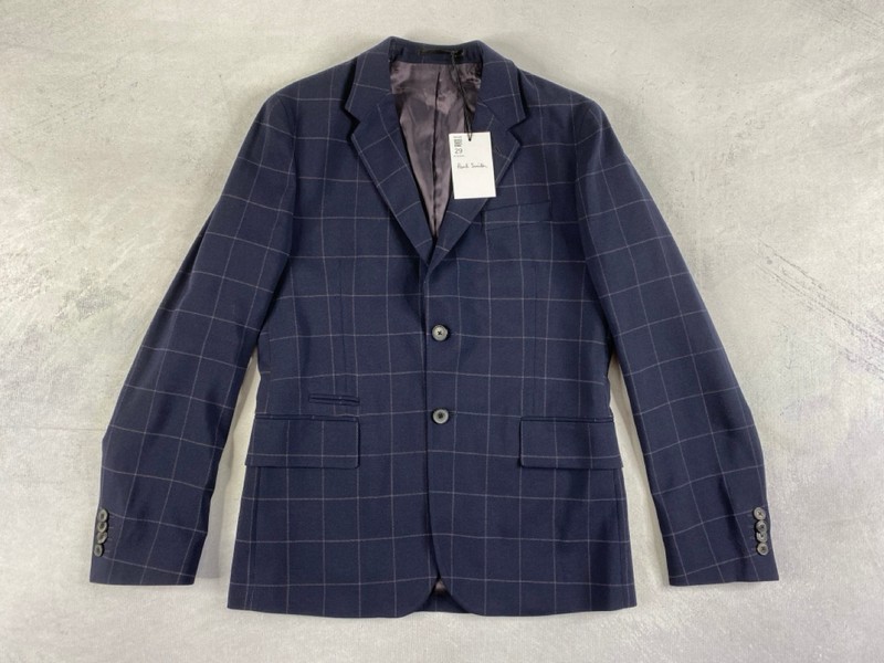 Lot 29  
            Nottingham Prem - Delivery Only 

                
PAUL SMITH MENS BUTTON JACKET.SIZE 38/48