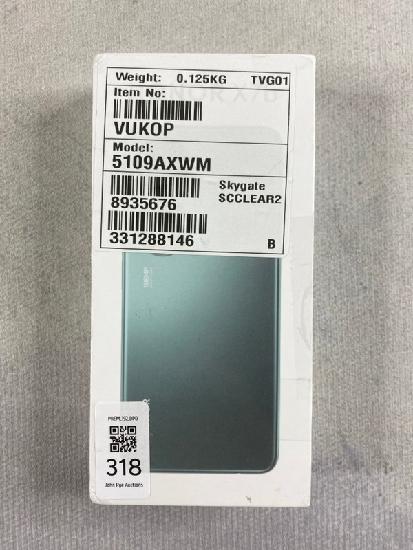 Lot 318  
            Nottingham Prem - Delivery Only 

                
HONOR X7B 128GB SMARTPHONE IN EMERALD GREEN: MODEL NO CLT-LX1 (WITH BOX & ACCESSO...