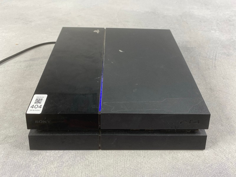 Lot 404  
            Nottingham Prem - Delivery Only 

                
SONY PS4 GAMING CONSOLE: MODEL NO CUH-1116A (DISC DRIVE FAULT)  [JPTN48560]
