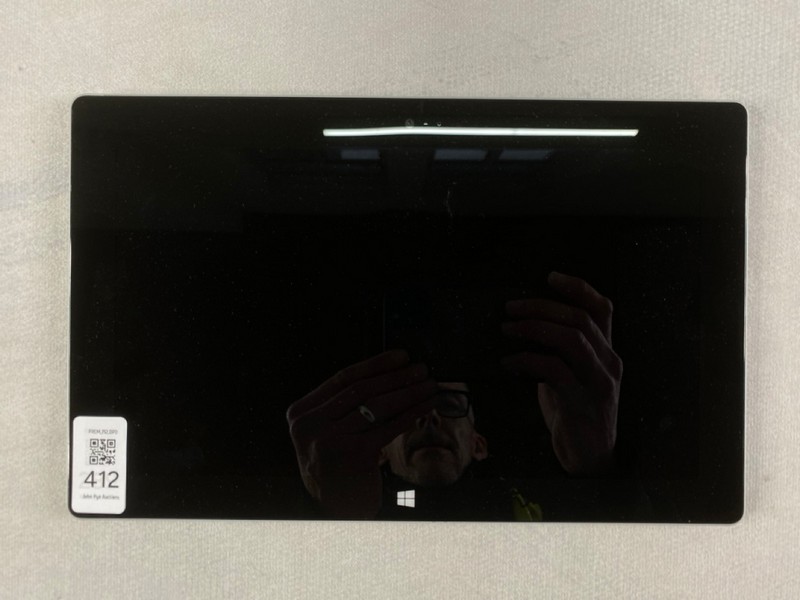 Lot 412  
            Nottingham Prem - Delivery Only 

                
MICROSOFT SURFACE TABLET WITH WIFI. (NO BOX NO AC CHARGER) [JPTN48045]