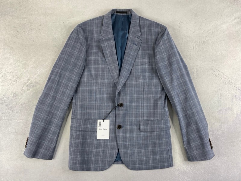 Lot 41  
            Nottingham Prem - Delivery Only 

                
PAUL SMITH MENS BUTTON JACKET.SIZE 38/48 MADE FROM 100% WOOL