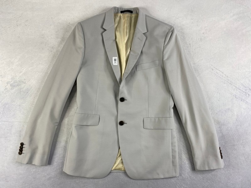 Lot 51  
            Nottingham Prem - Delivery Only 

                
PAUL SMITH MENS BUTTON JACKET.SIZE 38/48R