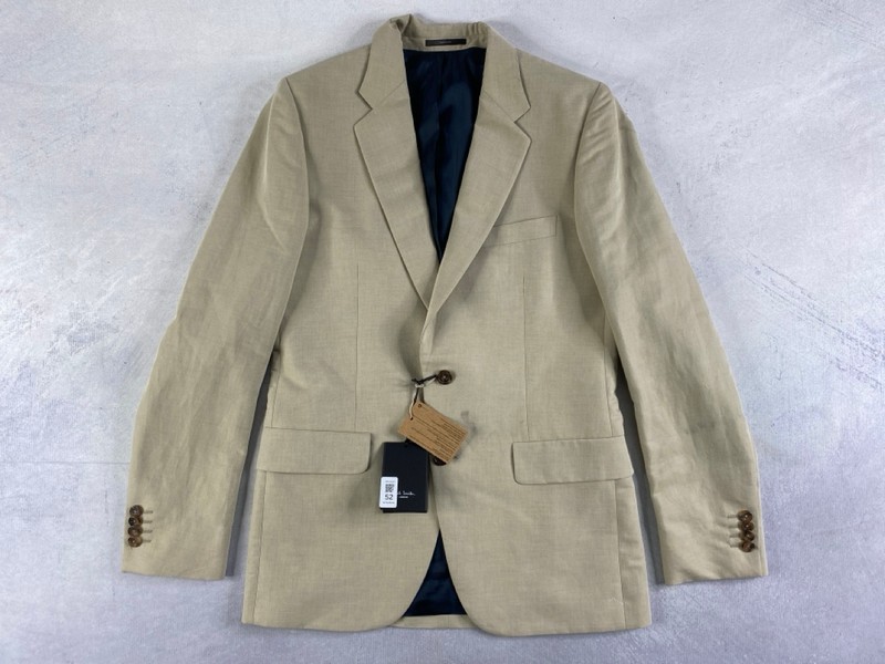 Lot 52  
            Nottingham Prem - Delivery Only 

                
PAUL SMITH MENS BUTTON JACKET.SIZE 38/48
