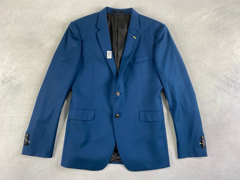 Lot 60  
            Nottingham Prem - Delivery Only 

                
PAUL SMITH MENS BUTTON JACKET.SIZE 36R/46R MADE FROM 100% WOOL