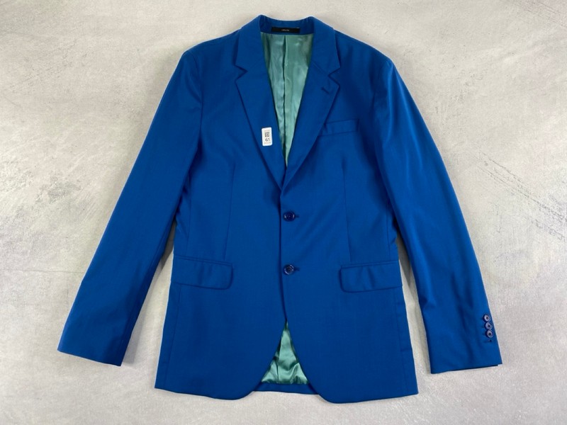 Lot 61  
            Nottingham Prem - Delivery Only 

                
PAUL SMITH MENS BUTTON JACKET.SIZE 38R/48R