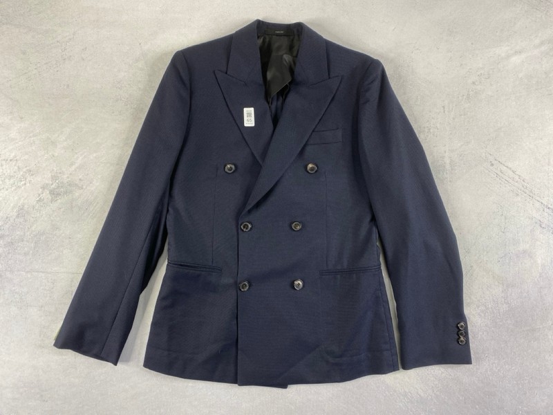 Lot 65  
            Nottingham Prem - Delivery Only 

                
PAUL SMITH MENS  BUTTON JACKET.SIZE 38R/48R MADE FROM 100% WOOL