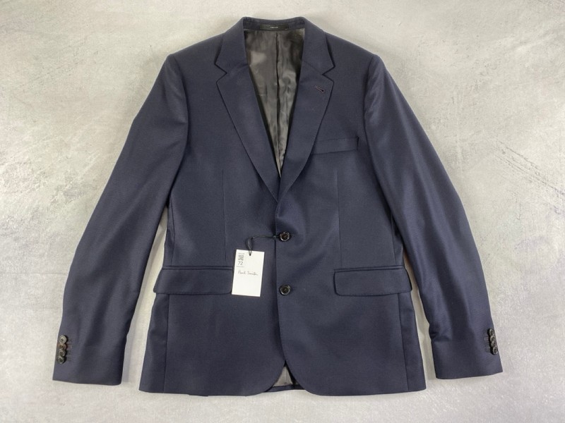 Lot 72  
            Nottingham Prem - Delivery Only 

                
PAUL SMITH MENS BUTTON JACKET.SIZE 42/52 MADE FROM 100% WOOL