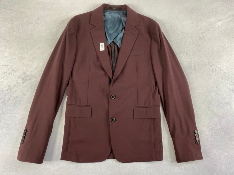 Lot 76  
            Nottingham Prem - Delivery Only 

                
PAUL SMITH MENS BUTTON JACKET.SIZE 38/32 MADE FROM 100% POLYESTER