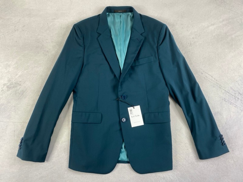 Lot 82  
            Nottingham Prem - Delivery Only 

                
PAUL SMITH MENS BUTTON JACKET.SIZE 38/48