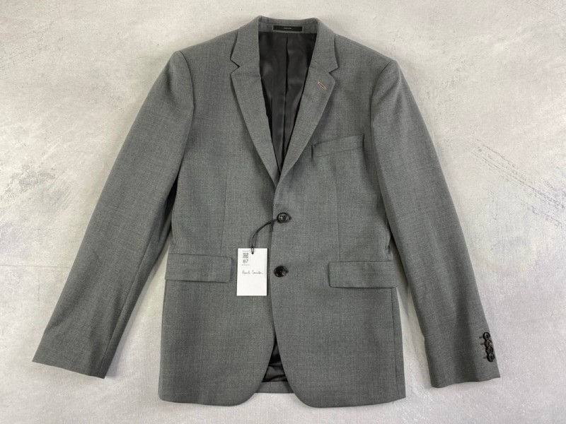 Lot 87  
            Nottingham Prem - Delivery Only 

                
PAUL SMITH MENS BUTTON JACKET.SIZE 36/46R MADE FROM 100% WOOL