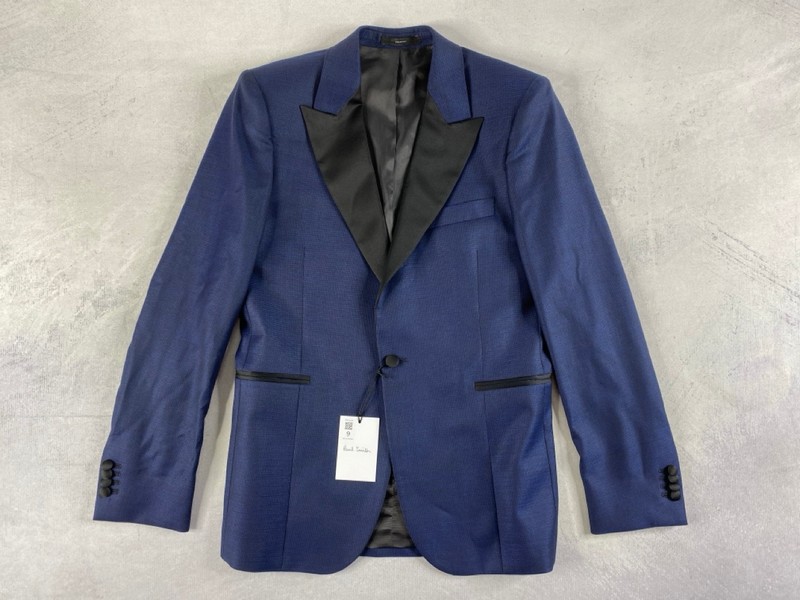 Lot 9  
            Nottingham Prem - Delivery Only 

                
PAUL SMITH MENS BUTTON JACKET.SIZE 38/48L MADE FROM 100% WOOL
