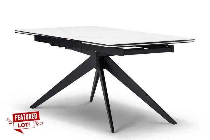 Lot 14  
            Marchington SR10 - Delivery or Collection 

                
OAK FURNITURELAND TRENTO 5FT CERAMIC EXTENDING DINING TABLE IN WHITE - ORIGINAL R...