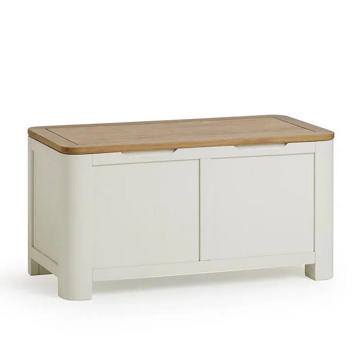 Lot 85  
            Marchington SR10 - Delivery or Collection 

                
OAK FURNITURELAND HOVE NATURAL OAK AND PAINTED BLANKET BOX - ORIGINAL RRP £399.99...