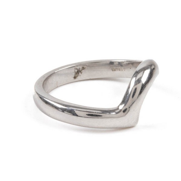 Lot 47  
            Nottingham Luxury Room - Delivery Only 

                
14ct White Gold Wave Band Ring, Size K, 4.4g.  Auction Guide: £200-£250