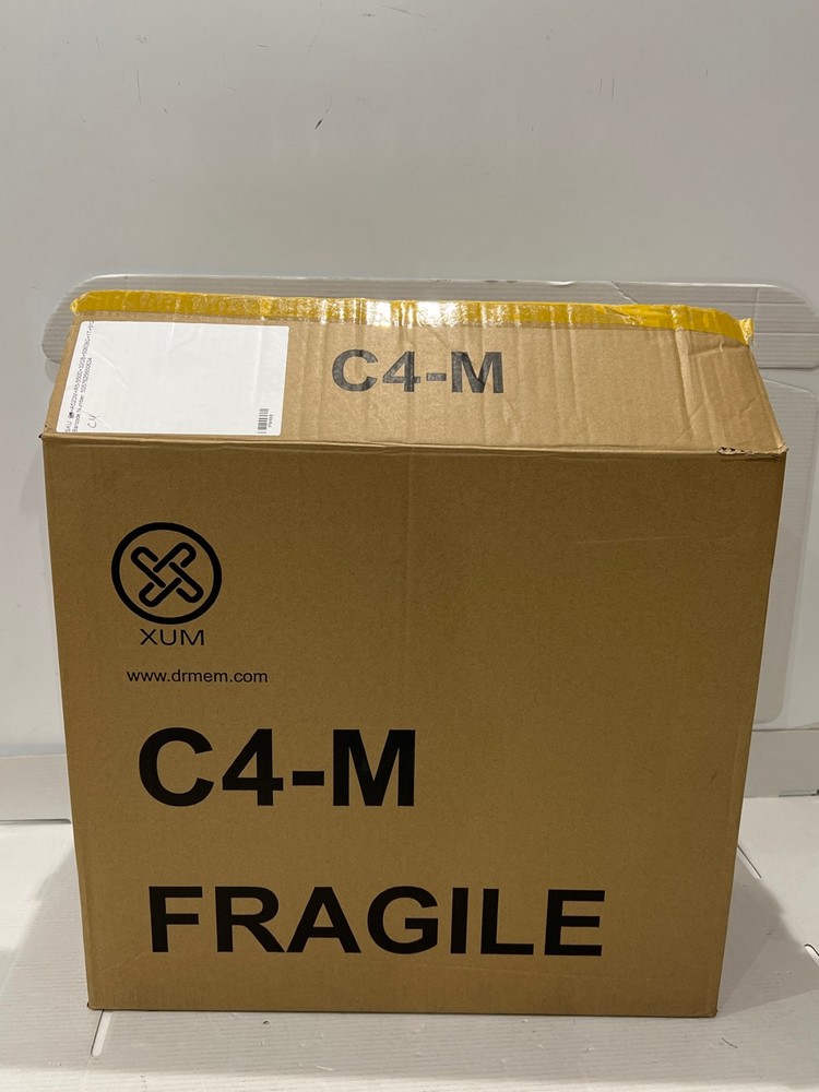 Lot 62  
            Chesterfield Tech - Collection or Optional Delivery Available 

                
CUSTOM BUILT N/A PC. (WITH BOX NO SSD OR HDD). AMD RYZEN 5, 32 GB RAM, [JPTC88671]