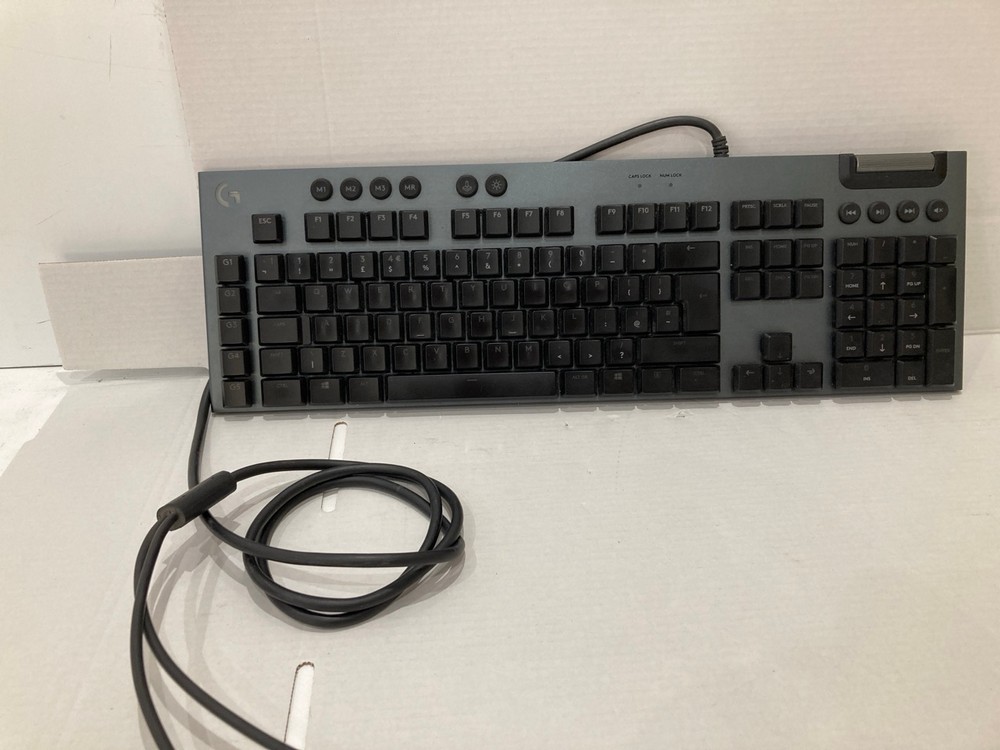 Lot 277  
            Chesterfield Tech - Parcel Delivery Only 

                
LOGITECH G815 KEYBOARD (ORIGINAL RRP - £179.99). [JPTC88440]