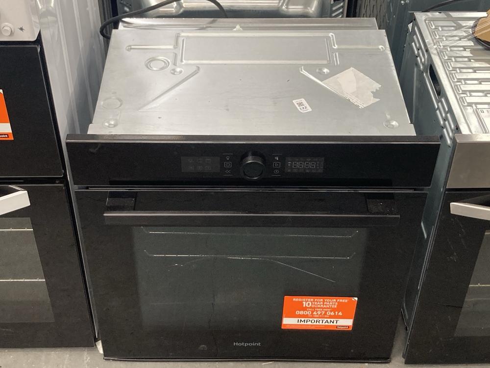 Lot 122  
            Chesterfield SR39 - Collection or Optional Delivery Available 

                
HOTPOINT BUILT IN SINGLE ELECTRIC OVEN IN BLACK MODEL: HOI4S8PM ORIGINAL RRP- £44...