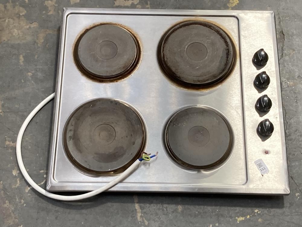 Lot 151  
            Chesterfield SR39 - Collection or Optional Delivery Available 

                
LOGIK BUILT-IN CERAMIC HOB IN BLACK MODEL: LCHOBKN23 ORIGINAL RRP- £100 (LOCATION...