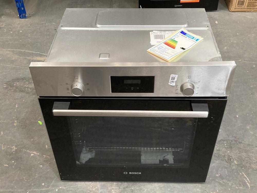 Lot 169  
            Chesterfield SR39 - Collection or Optional Delivery Available 

                
BOSCH BUILT IN SINGLE ELECTRIC OVEN IN STAINLESS STEEL MODEL: HHF113BR0B ORIGINAL...