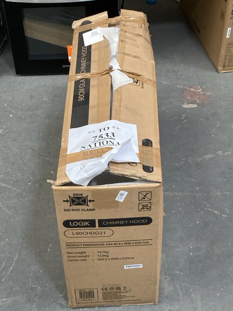 Lot 171  
            Chesterfield SR39 - Collection or Optional Delivery Available 

                
LOGIK 90CM GLASS CHIMNEY HOOD MODEL: L90CHDG21 (LOCATION: B RACKING)