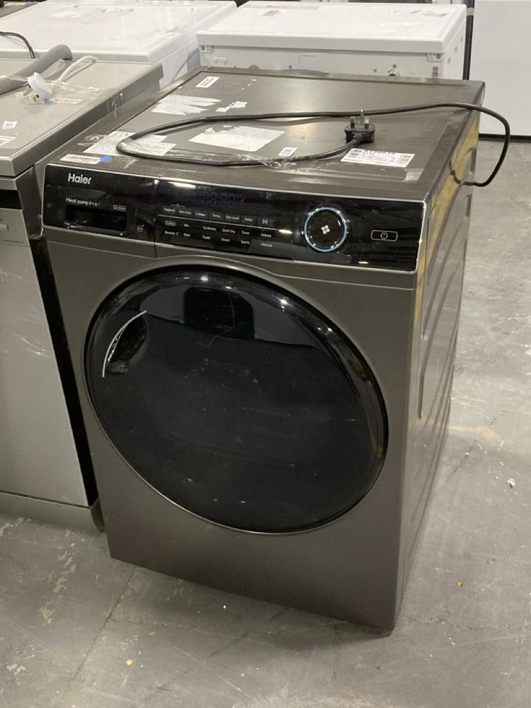 Lot 258  
            Chesterfield SR39 - Collection or Optional Delivery Available 

                
HAIER HEAT PUMP 9KG TUMBLE DRYER IN GRAPHITE MODEL: HD90A2959S ORIGINAL RRP- £469...