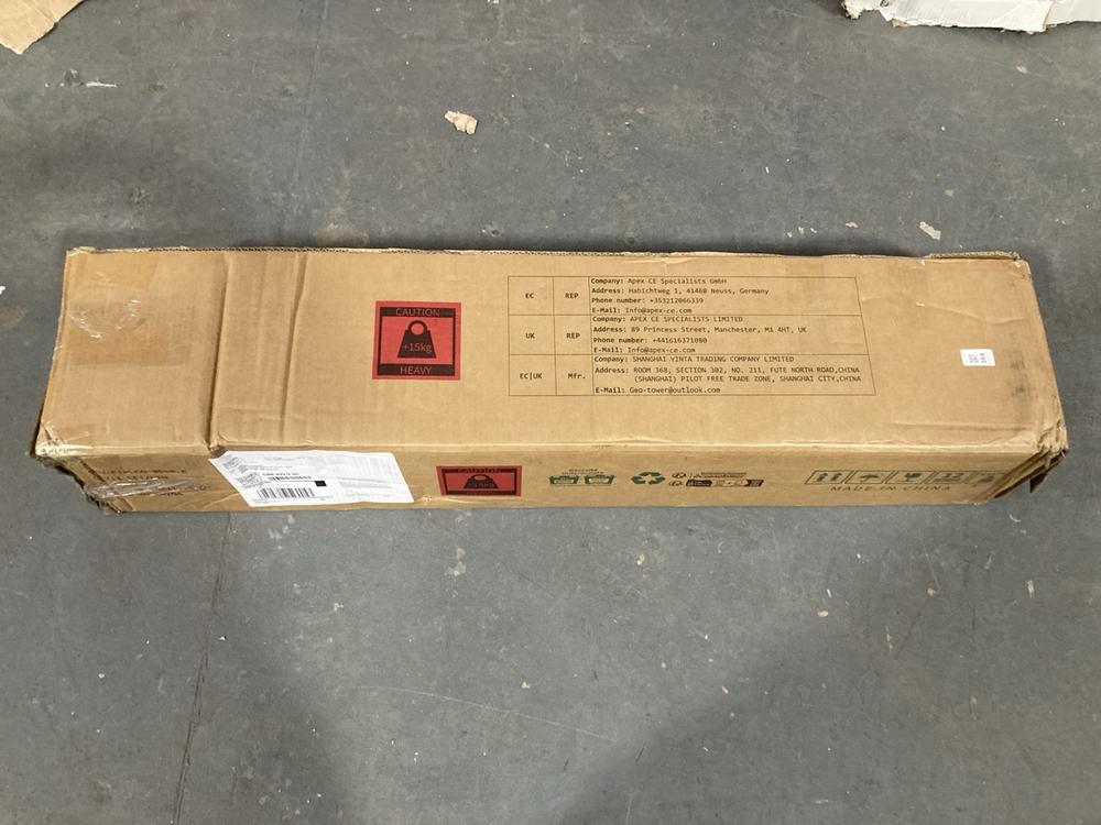 Lot 384  
            Chesterfield SR39 - Collection or Optional Delivery Available 

                
POP UP GAZEBO IN GREY (LOCATION: B RACKING)