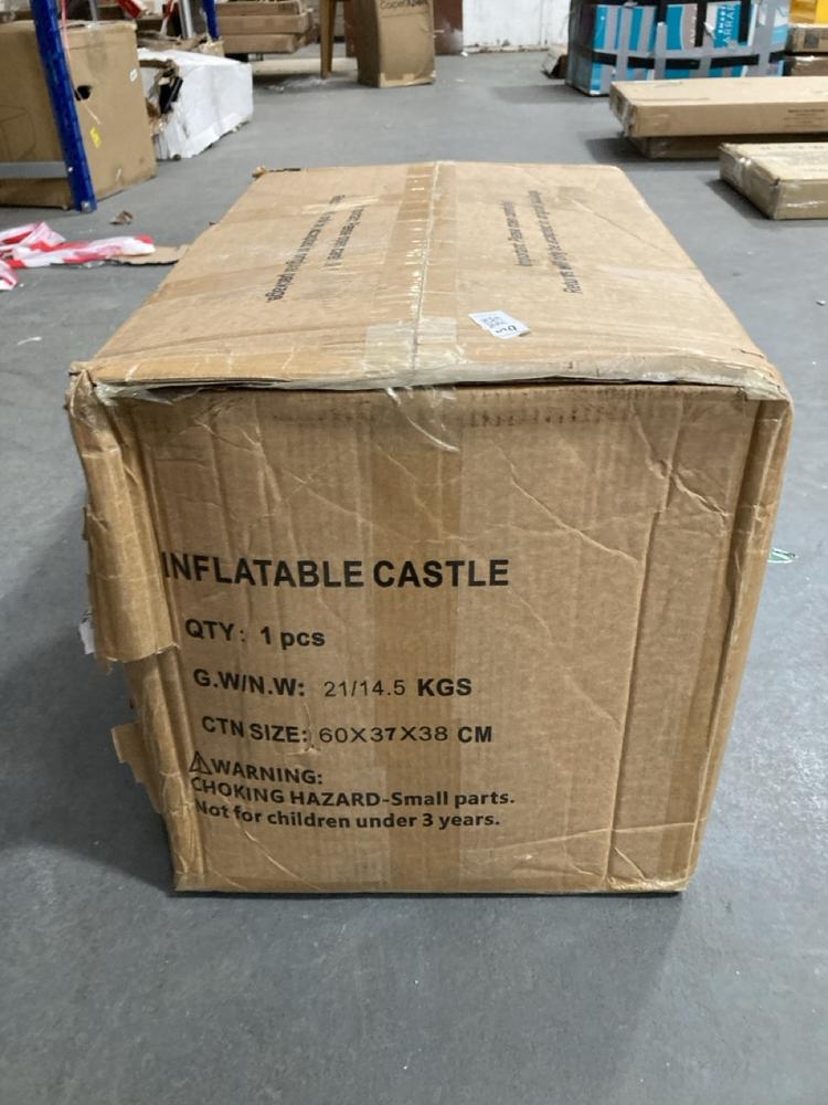 Lot 399  
            Chesterfield SR39 - Collection or Optional Delivery Available 

                
INFLATABLE BOUNCY CASTLE (LOCATION: B RACKING)