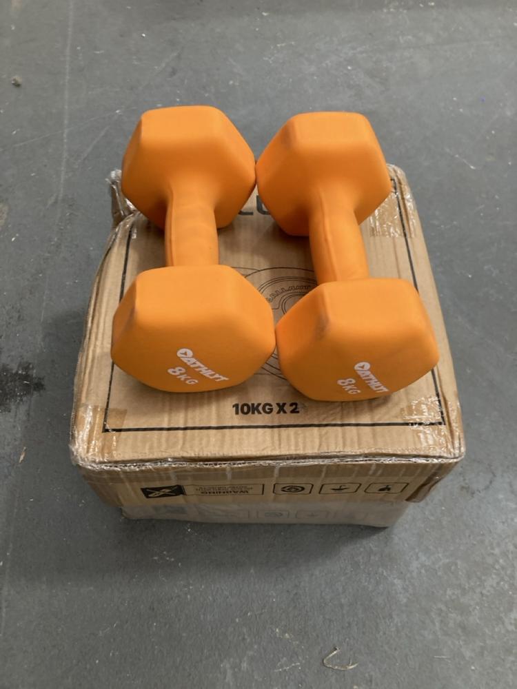 Lot 428  
            Chesterfield SR39 - Collection or Optional Delivery Available 

                
3 X ASSORTED ITEMS TO INCLUDE DUMBBELL SET (LOCATION: B RACKING)