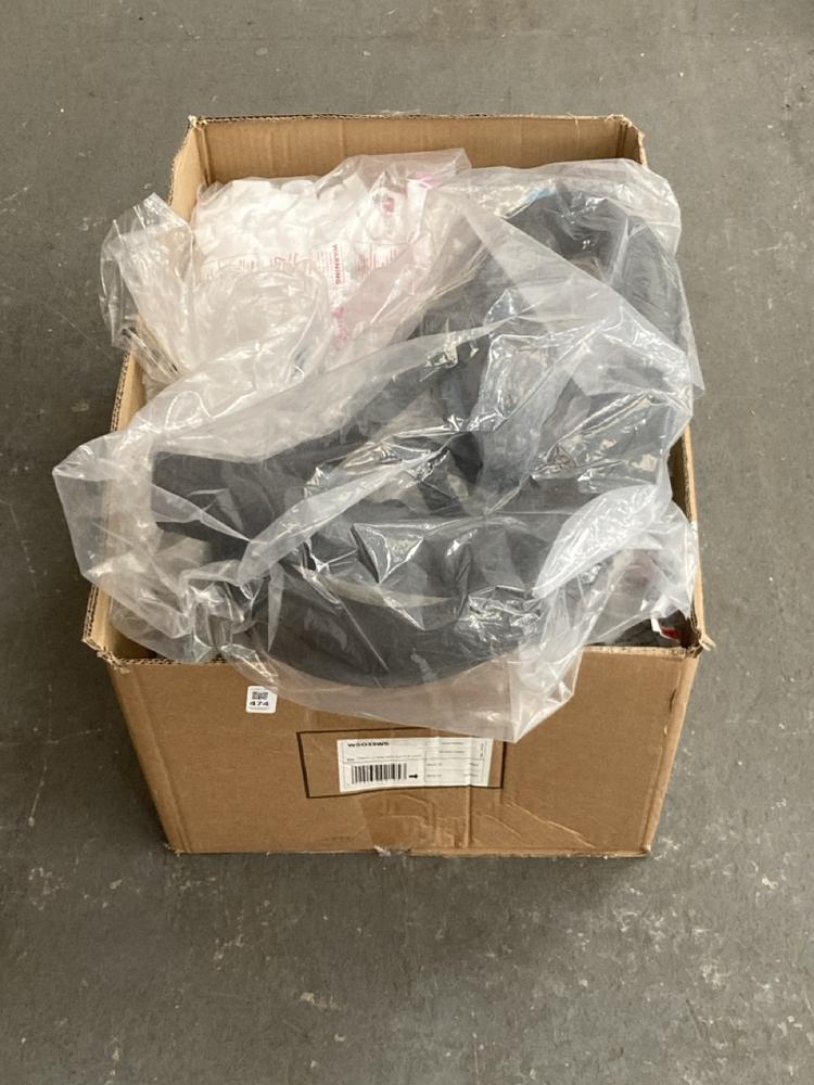 Lot 474  
            Chesterfield SR39 - Collection or Optional Delivery Available 

                
BOX OF ASSORTED BATHROOM ITEMS TO INCLUDE HINGED PIPE CLIP (LOCATION: A RACKING)