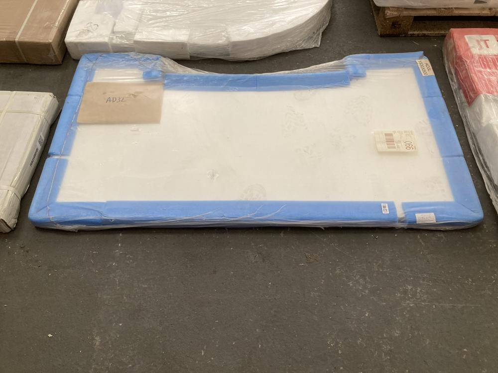 Lot 479  
            Chesterfield SR39 - Collection 

                
AD3L 1500 X 800M SHOWER TRAY (COLLECTION ONLY) (LOCATION: A8)