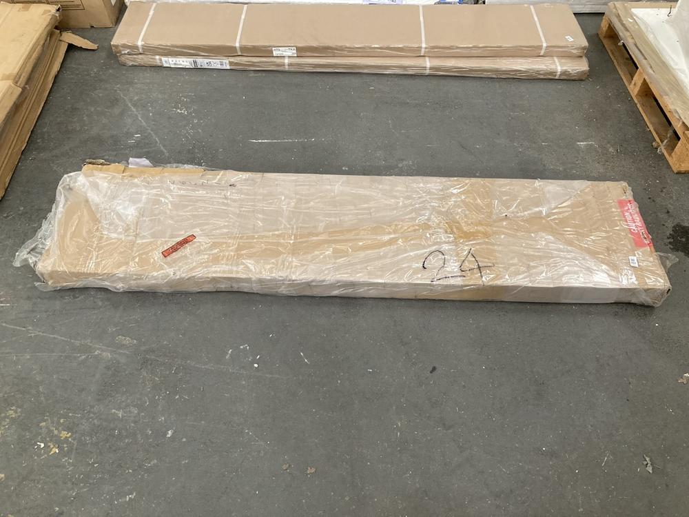 Lot 494  
            Chesterfield SR39 - Collection or Optional Delivery Available 

                
QRL RADIATOR IN WHITE (LOCATION: A8)