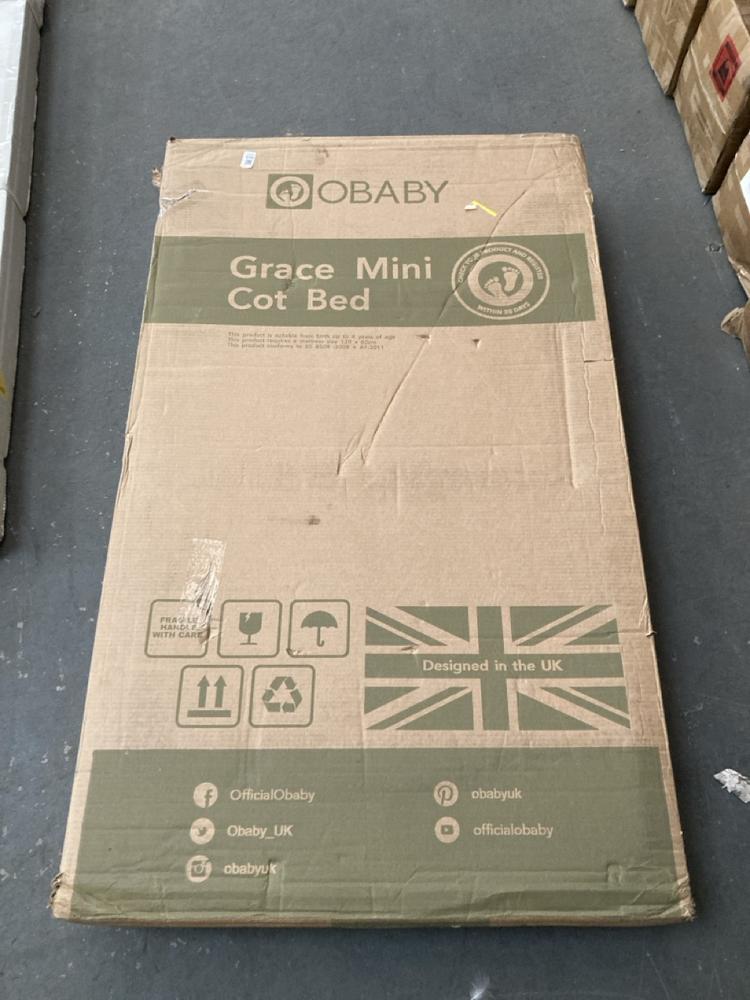 Lot 523  
            Chesterfield SR39 - Collection or Optional Delivery Available 

                
OBABY GRACE MINI COT BED (LOCATION: A RACKING)