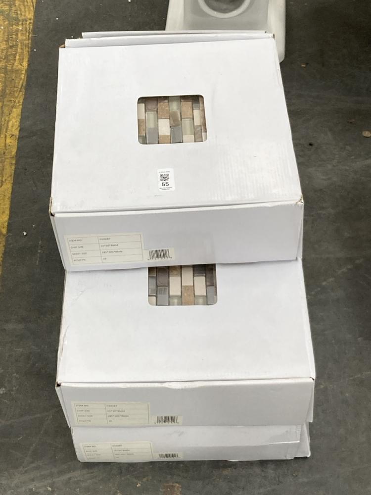 Lot 55  
            Chesterfield SR39 - Collection 

                
50 SHEETS OF IRIDESCENT CREAM PEARL GLASS/STONE/METAL MIX MOSAIC 23X23MM - ORIGIN...