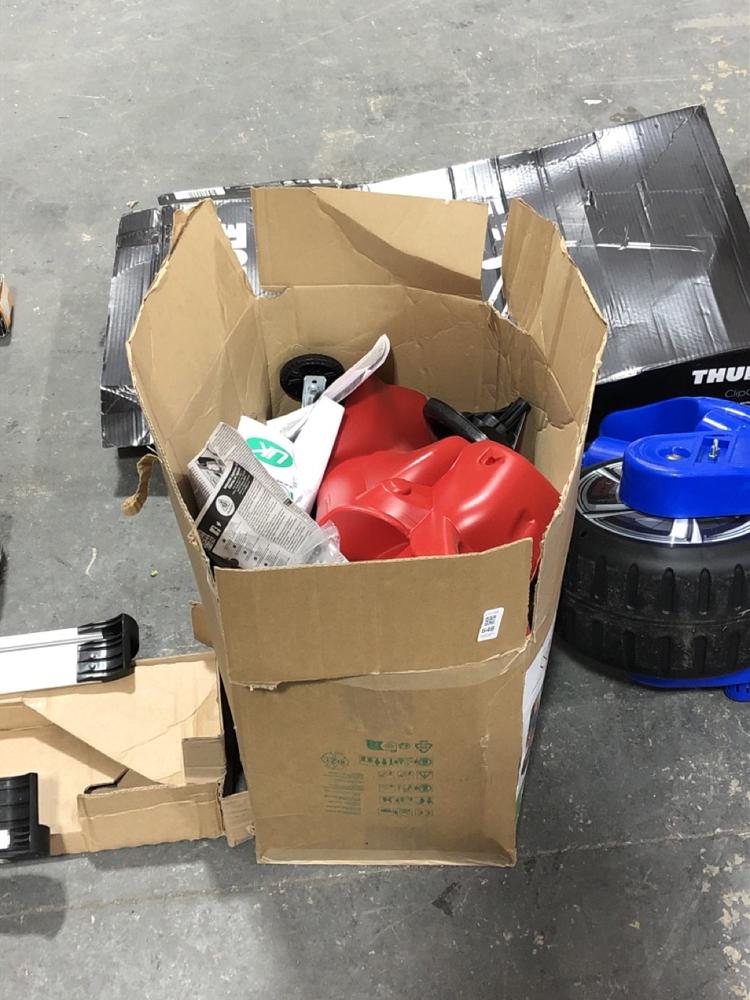 Lot 648  
            Chesterfield SR39 - Collection or Optional Delivery Available 

                
ROLLY MINITRACK RIDE ON CAR (LOCATION: A4)