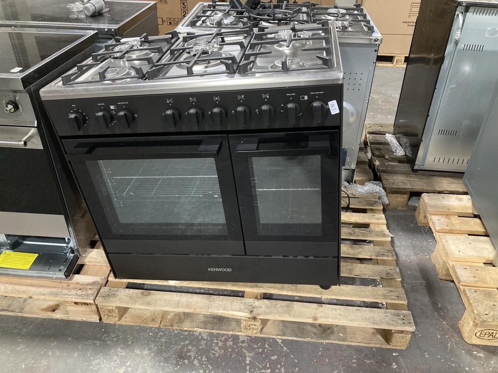 Lot 704  
            Chesterfield SR39 - Collection or Optional Delivery Available 

                
KENWOOD DOUBLE OVEN DUAL FUEL COOKER IN BLACK MODEL: CK600 ORIGINAL RRP- £959 (LO...