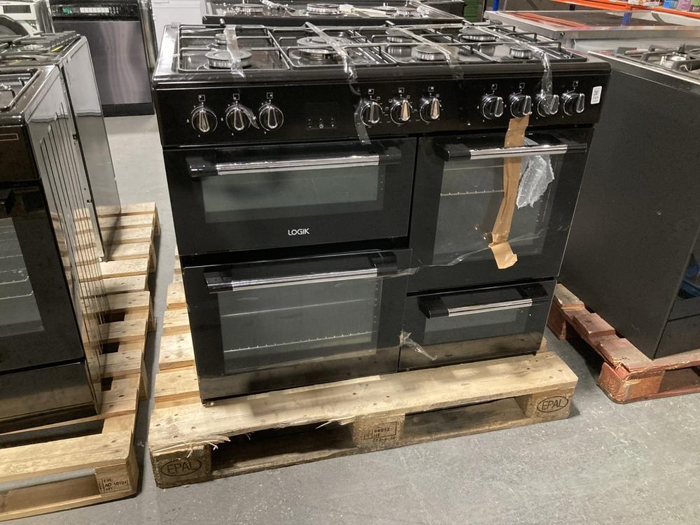 Lot 710  
            Chesterfield SR39 - Collection or Optional Delivery Available 

                
LOGIK 90CM DUAL FUEL RANGE COOKER IN BLACK MODEL: LRC100B21 (LOCATION: A3) (KERBS...