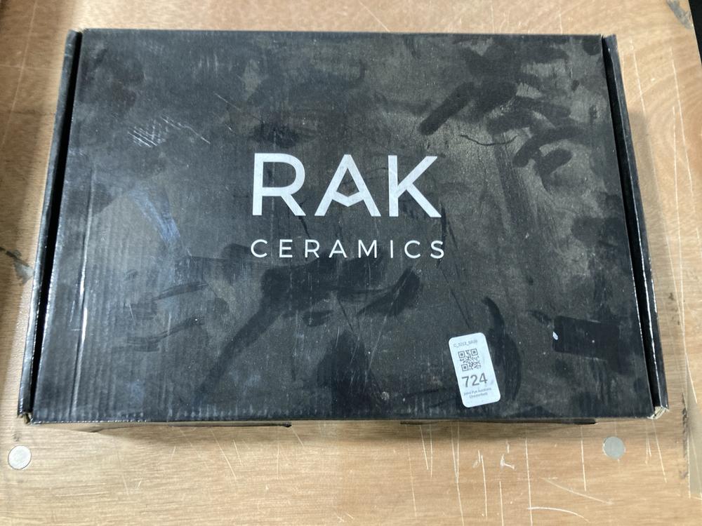 Lot 724  
            Chesterfield SR39 - Collection or Optional Delivery Available 

                
RAK CERAMICS AMALFI MID HEIGHT BASIN MIXER IN GOLD ORIGINAL RRP- £180 (LOCATION: A2)