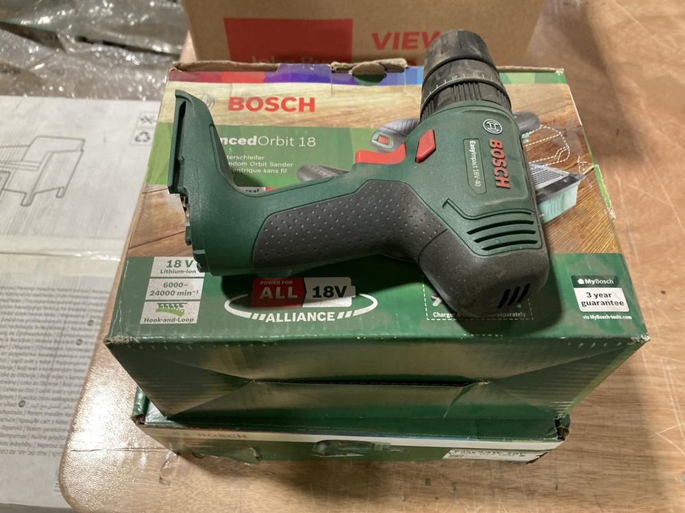 Lot 730  
            Chesterfield SR39 - Collection or Optional Delivery Available 

                
3 X ASSORTED TOOLS TO INCLUDE BOSCH ADVANCED ORBIT 18 CORDLESS RANDOM ORBIT SANDE...