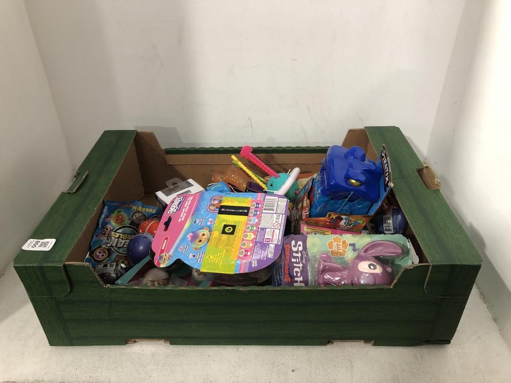 Lot 800  
            Chesterfield SR39 - Collection or Optional Delivery Available 

                
BOX OF ASSORTED TOYS TO INCLUDE FINGERLINGS MAGIC MOODS NORAH (LOCATION: AR)