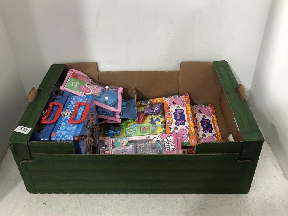Lot 801  
            Chesterfield SR39 - Collection or Optional Delivery Available 

                
BOX OF ASSORTED TOYS TO INCLUDE PEPPA PIG BATHTIME PUZZLES (LOCATION: AR)