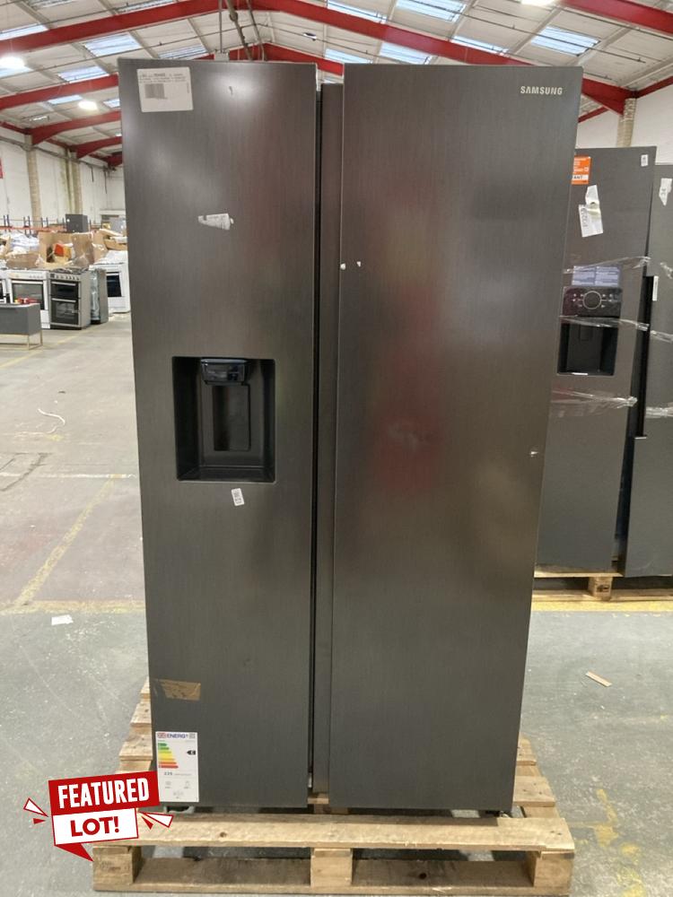 Lot 874  
            Chesterfield SR39 - Collection or Optional Delivery Available 

                
SAMSUNG FREESTANDING AMERICAN STYLE FRIDGE FREEZER IN BLACK MODEL: RS68A884CB1 OR...